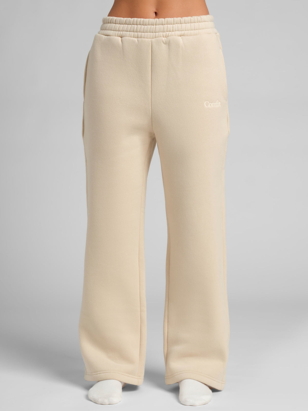 Signature Straight Leg Sweatpants