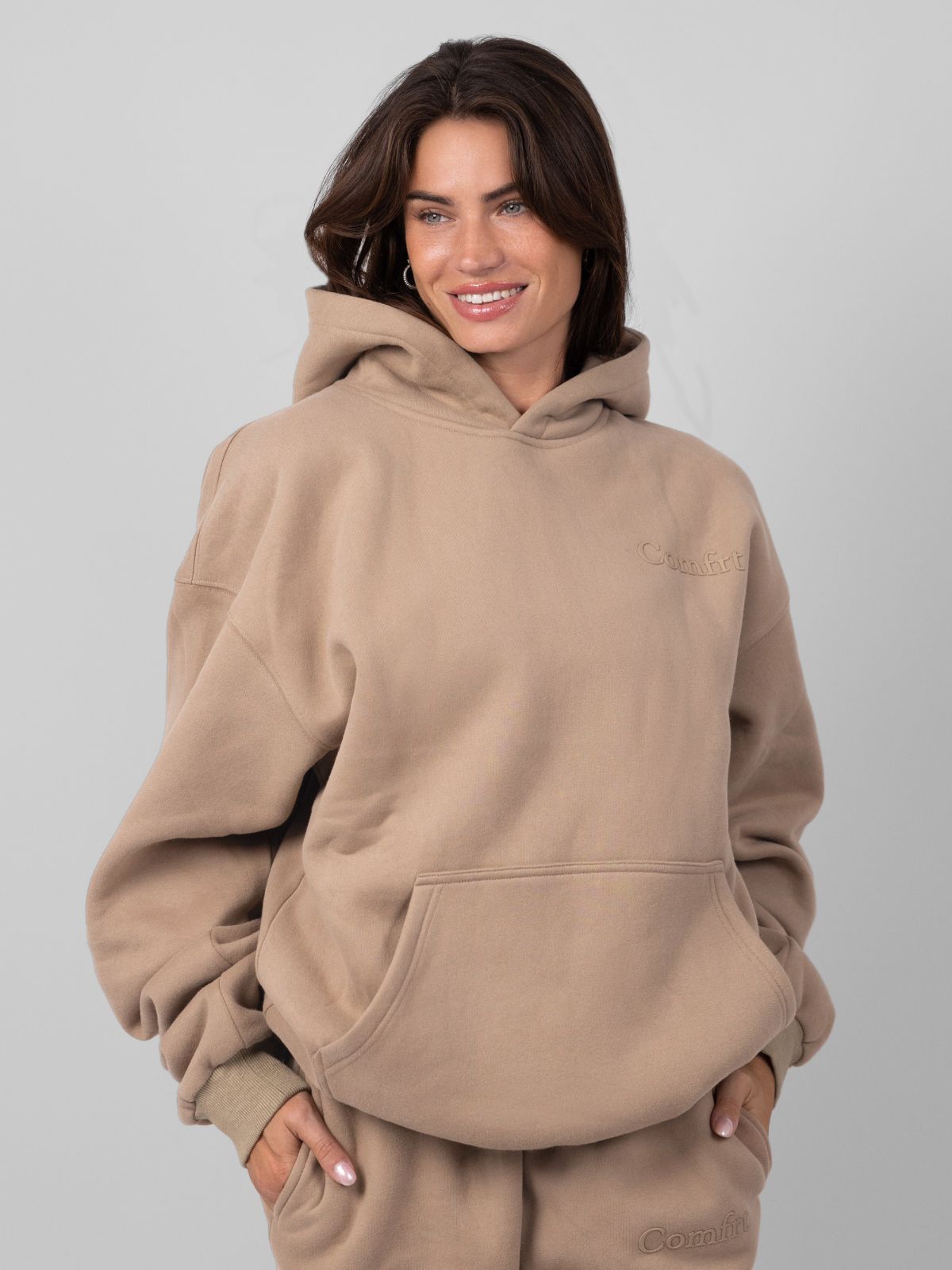 Minimalist Hoodie – Mega