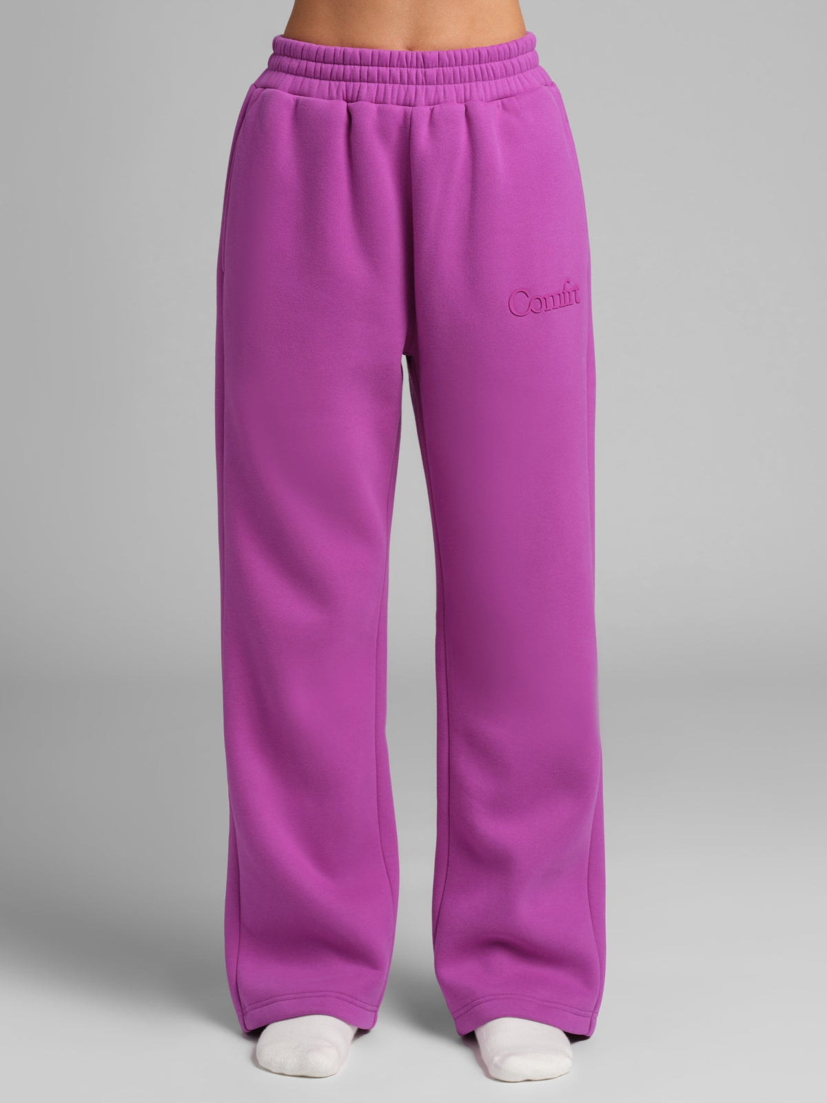 Minimalist Straight Leg Sweatpants – Short