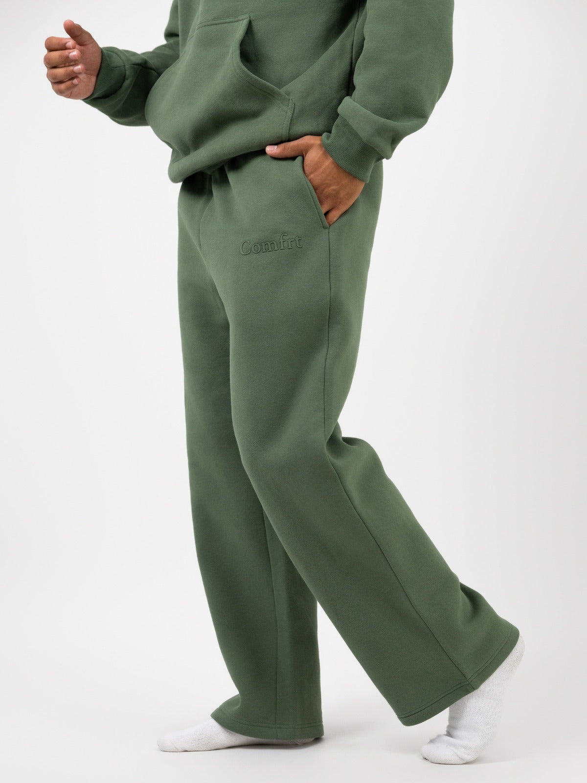 Minimalist Straight Leg Sweatpants – Short