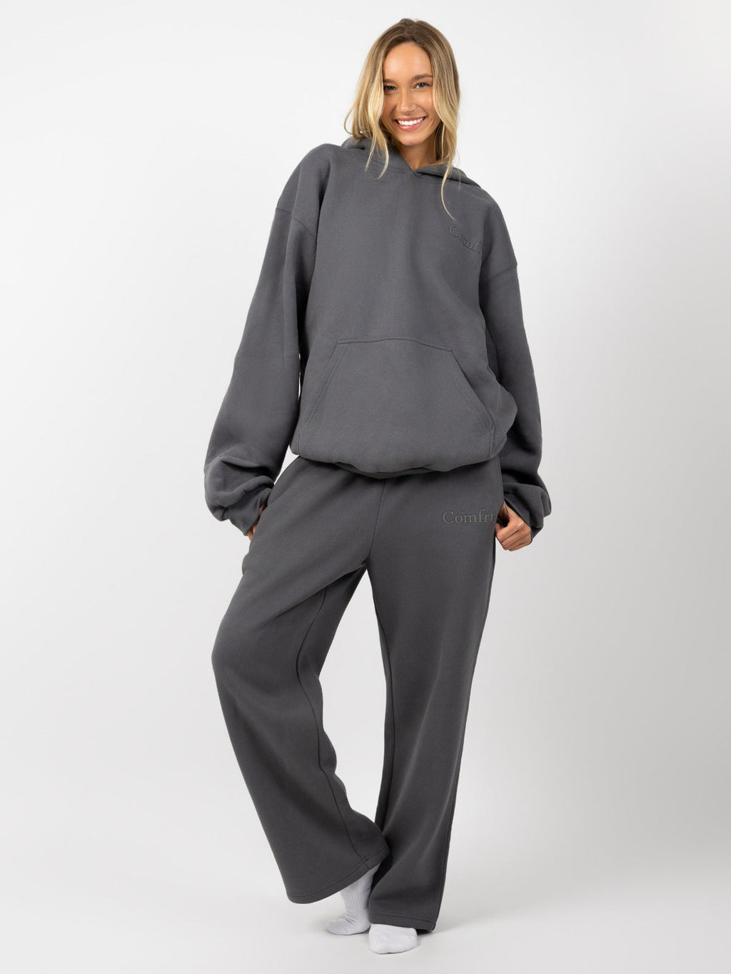 Minimalist Straight Leg Sweatpants – Long