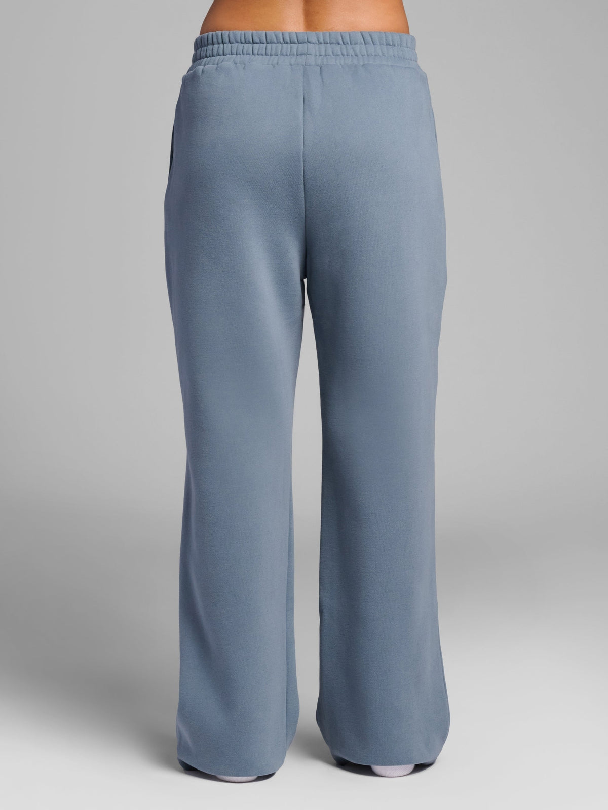 Signature Straight Leg Sweatpants