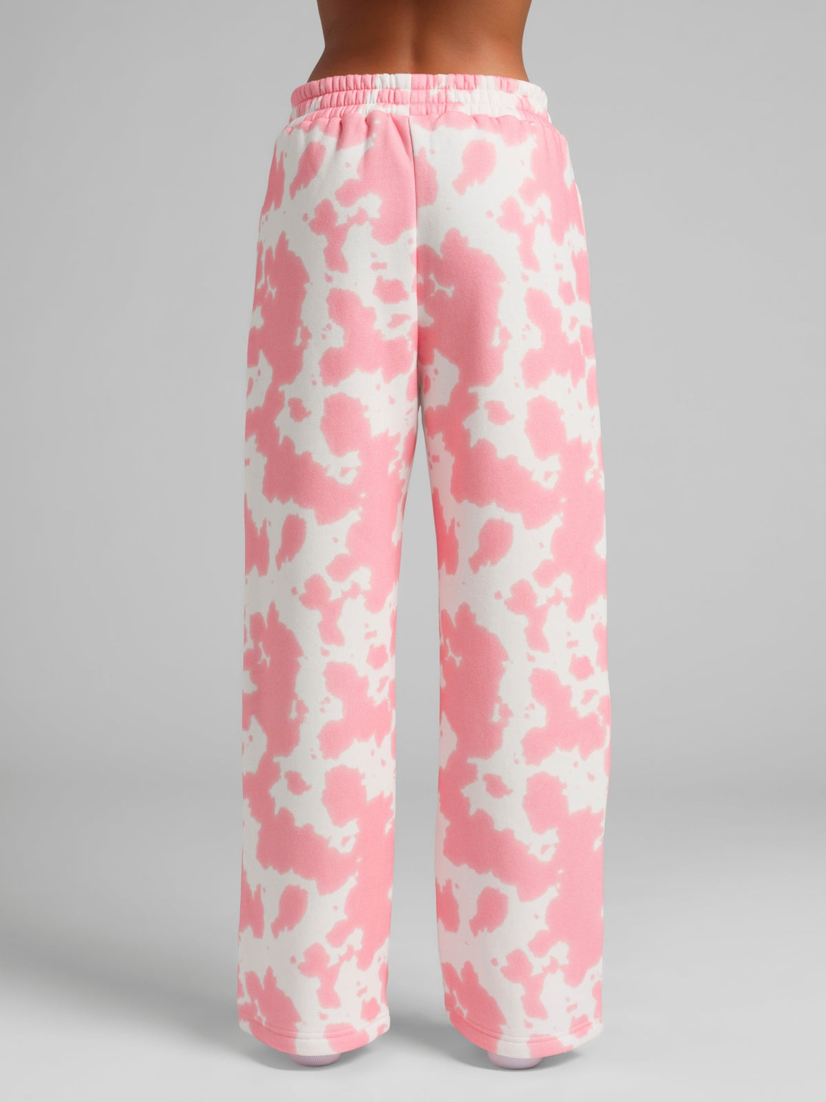Minimalist Straight Leg Sweatpants – Short