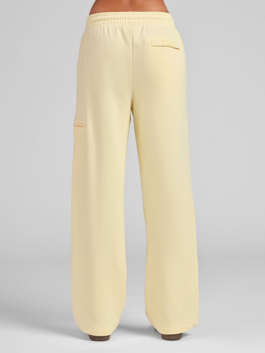 Halo Lightweight Airplane Mode Straight Leg Sweatpants