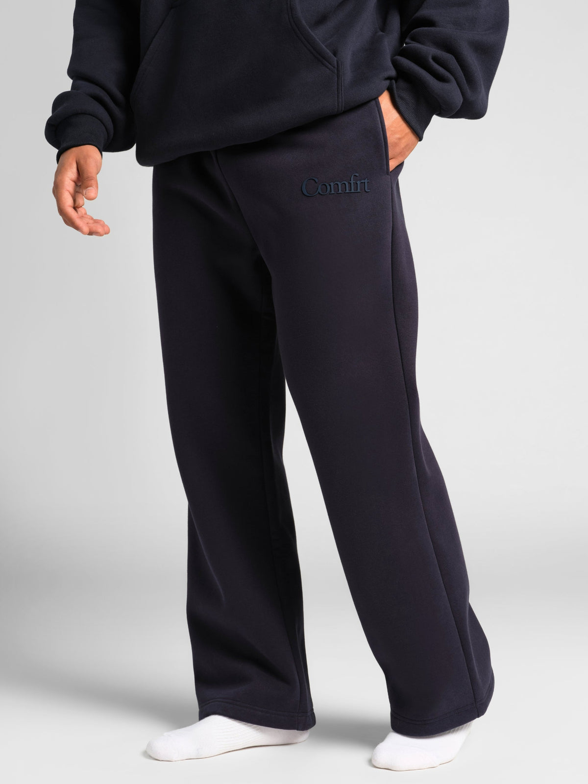 Minimalist Straight Leg Sweatpants – Long