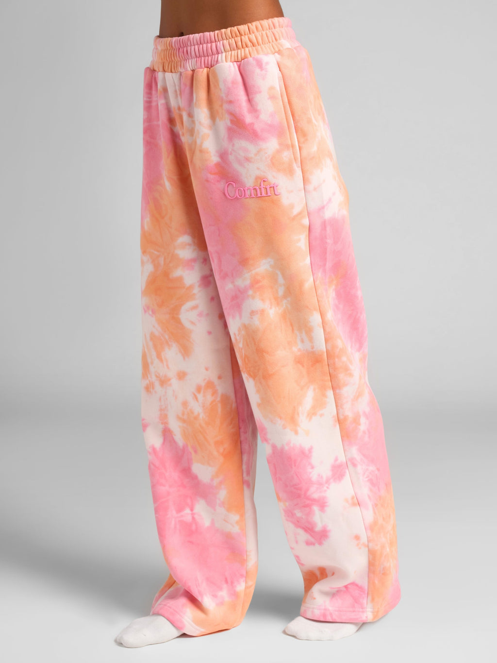 Minimalist Straight Leg Sweatpants