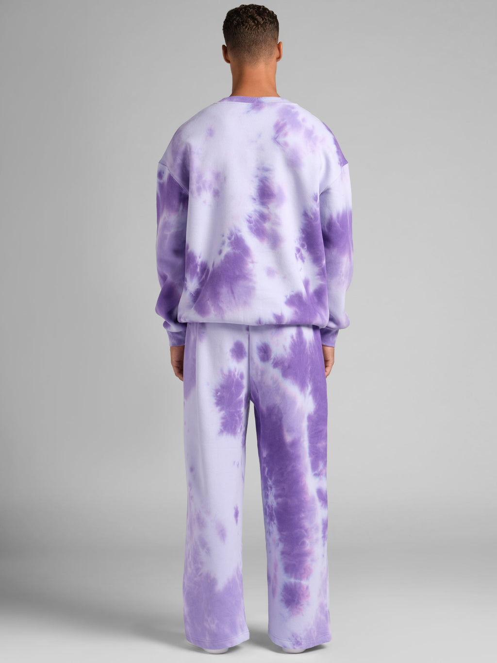 Minimalist Straight Leg Sweatpants