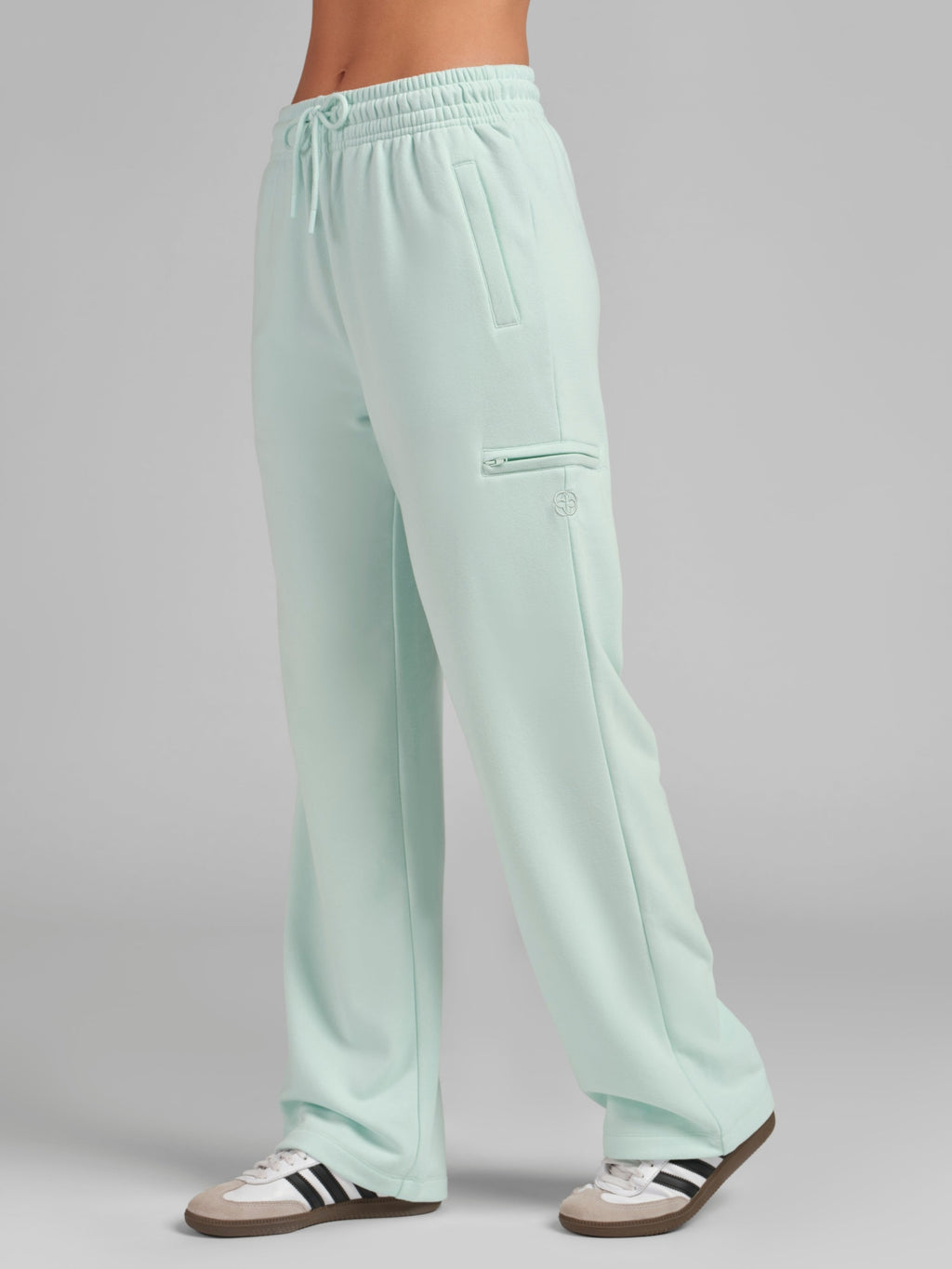 Halo Lightweight Airplane Mode Straight Leg Sweatpants