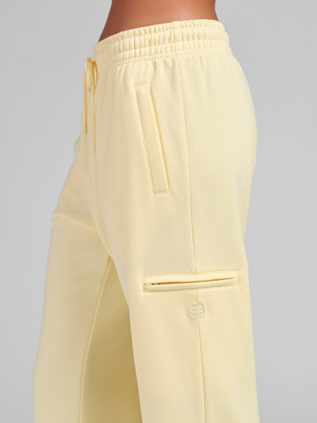 Halo Lightweight Airplane Mode Straight Leg Sweatpants