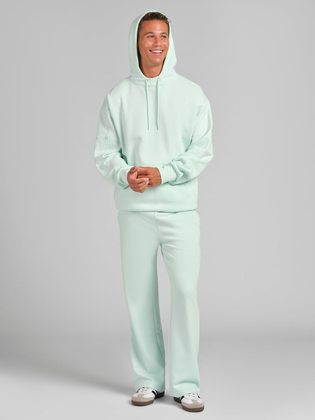 Halo Lightweight Airplane Mode Straight Leg Sweatpants