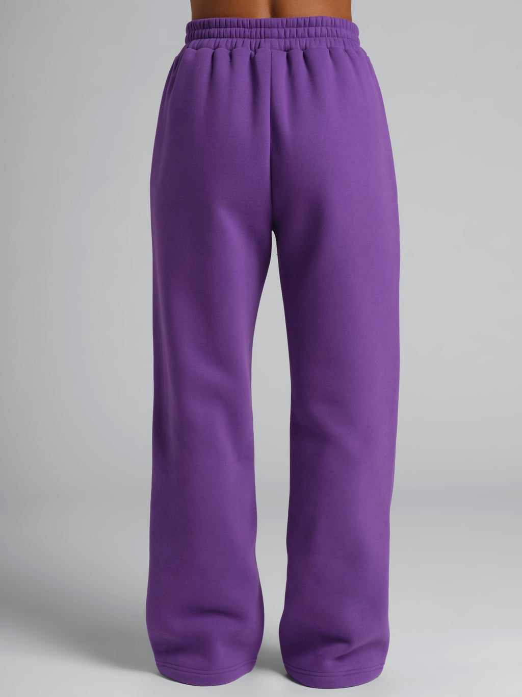 Signature Straight Leg Sweatpants